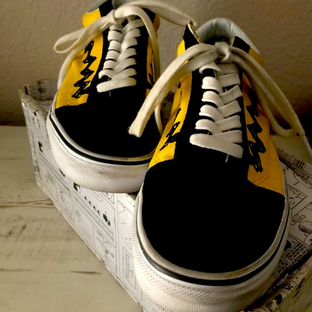 VANS x PEANUTS COLLABORATION